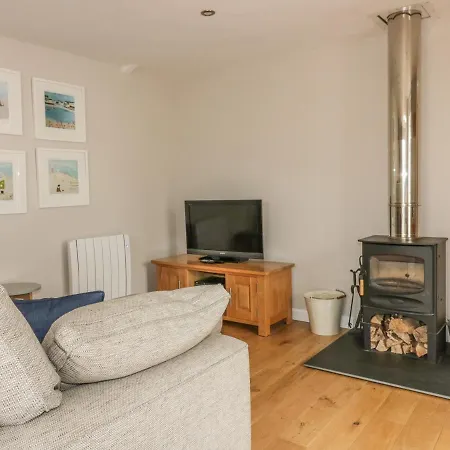 Holiday home The Bolthole Crantock